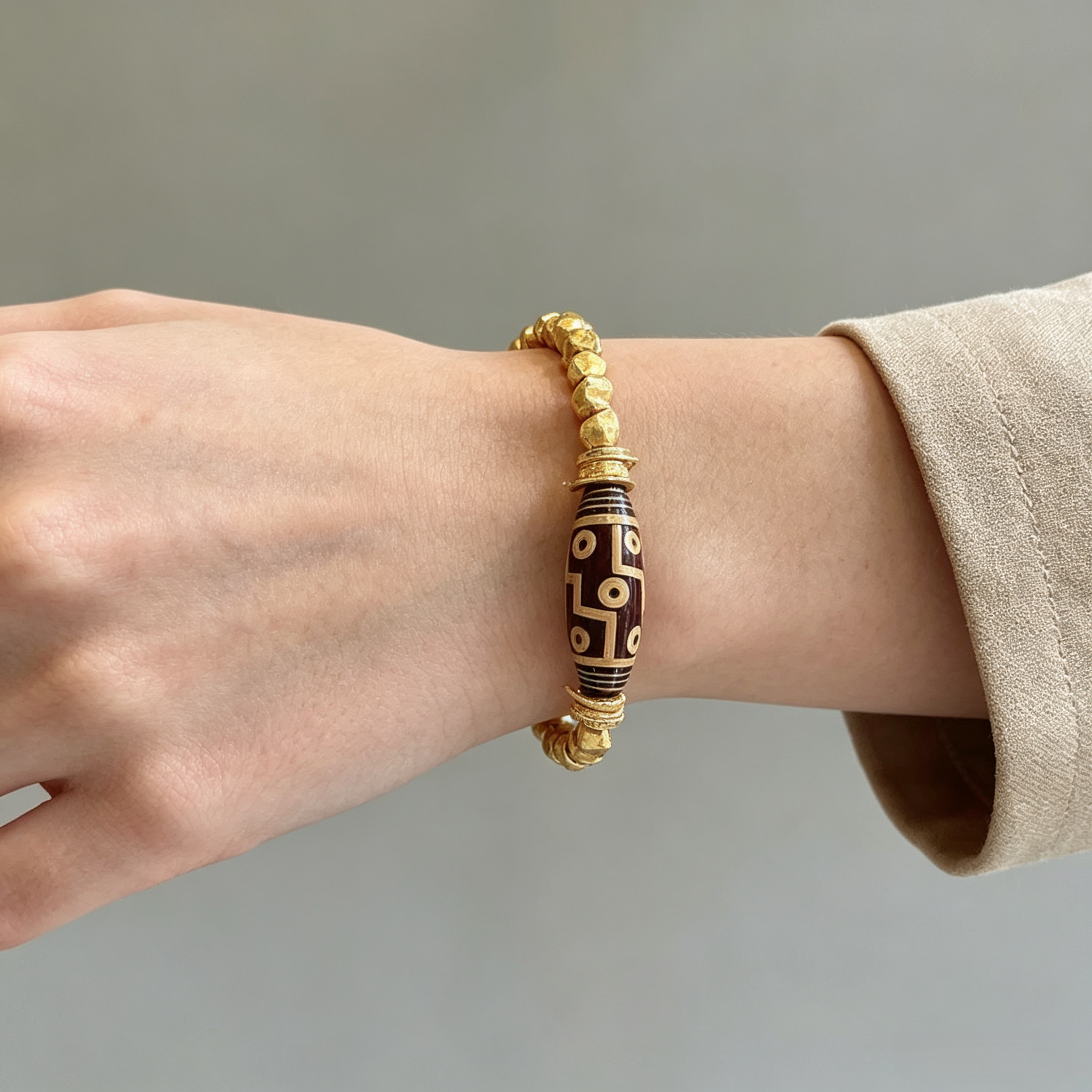 One-Eye Dzi Bead Bracelet · Tibetan Buddhist Sacred Stone · Vintage Ethnic Luxury Bracelet - One-Eye Dzi Bead Bracelet · Tibetan Buddhist Sacred Stone · Vintage Ethnic Luxury Bracelet - Image 6